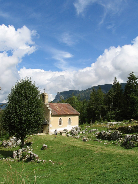 La chapelle, unique rescapée (Valchevrière)