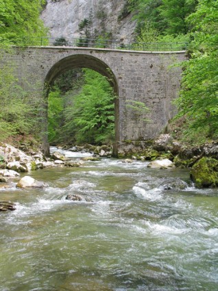 Pont de Valombré